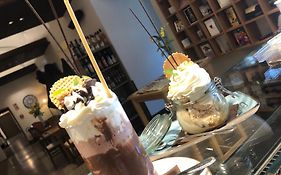 Historic Hotel Bircher B&B Apartments near Sterzing